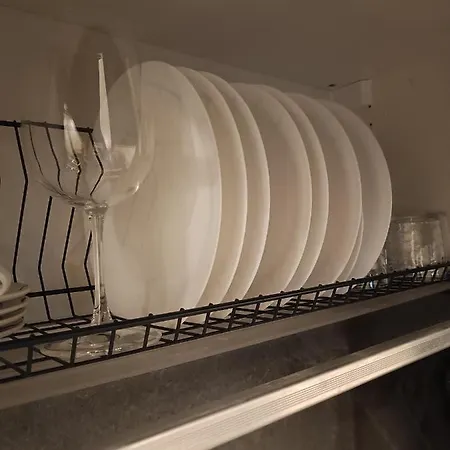 Yore Apartment *